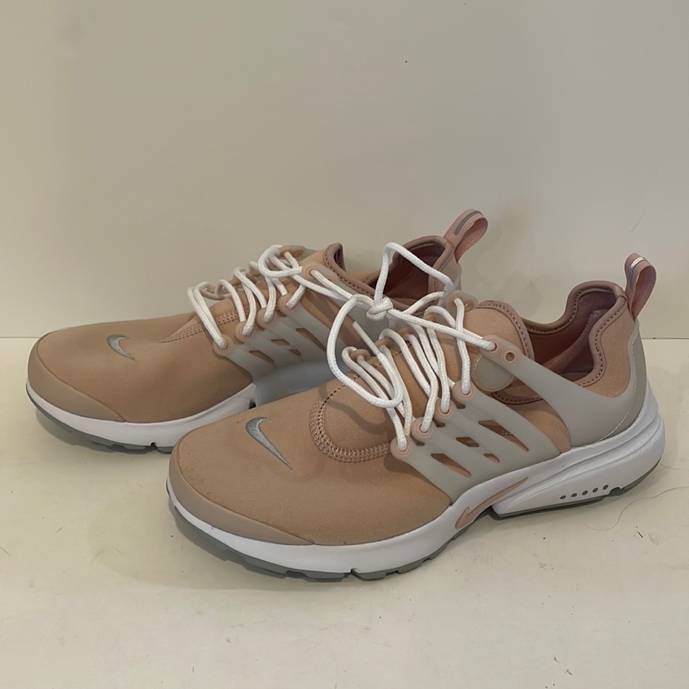 Nike Air Presto Low Top Womens Running Shoes Pink White DM8328-600 Sz 9
